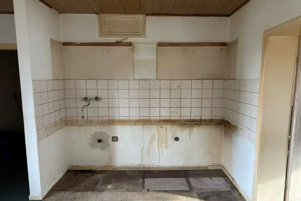Entrümpelungsarbeiten in einem privaten Haushalt durchgeführt